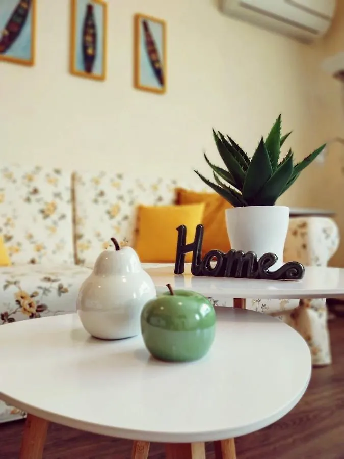 Ika Apartment Burgas 0*,